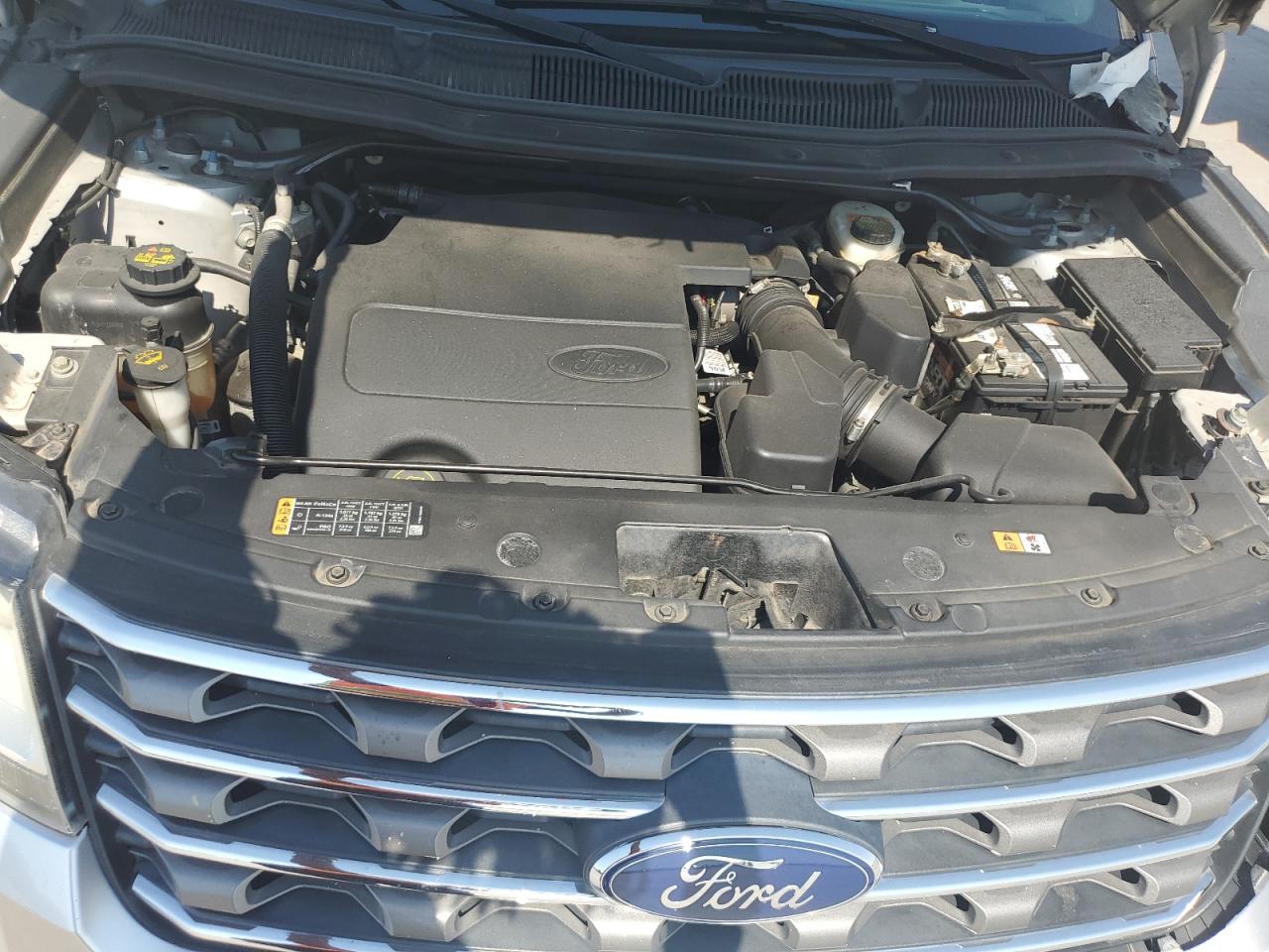 2017 Ford Explorer VIN 1FM5K7B80HGC09409 Copart auction photo, front end / side damage thumbnail 12