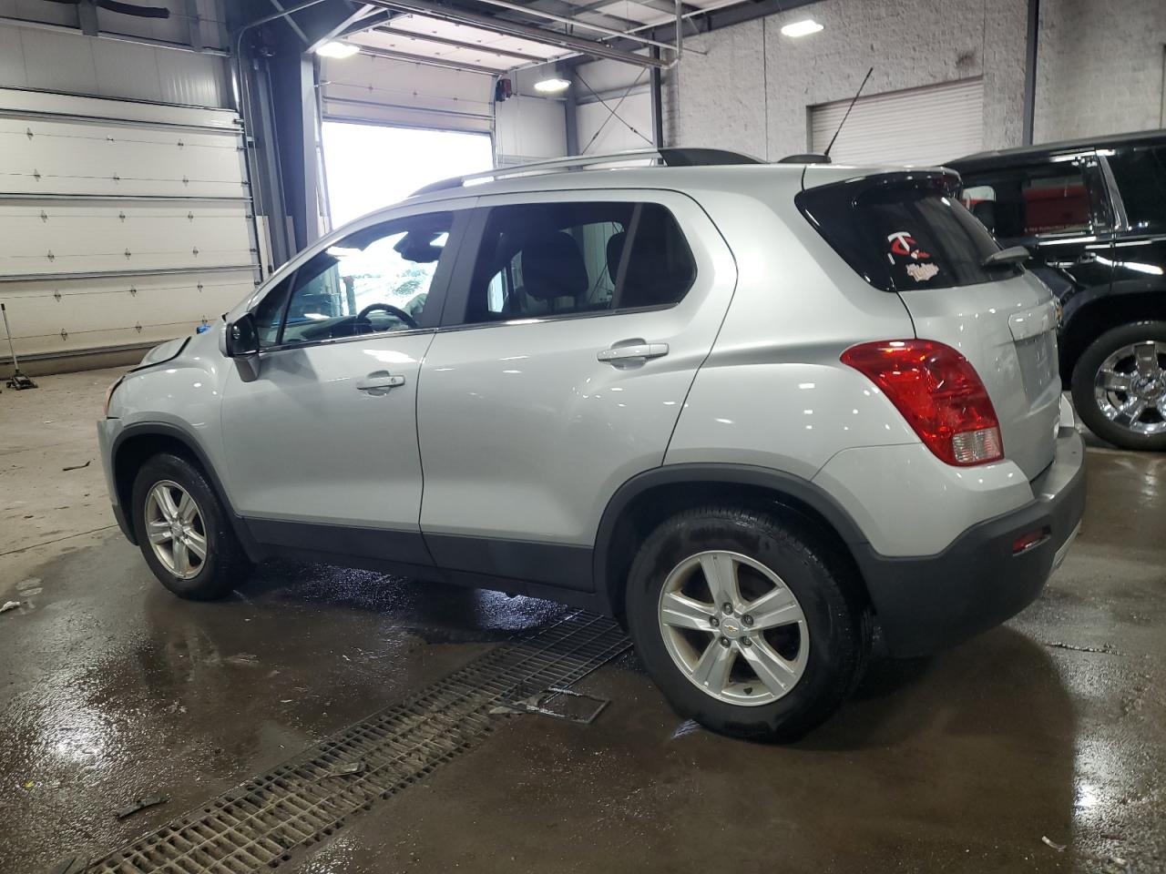 2016 Chevrolet Trax VIN KL7CJPSB7GB562328 Copart auction photo, front end damage thumbnail 2