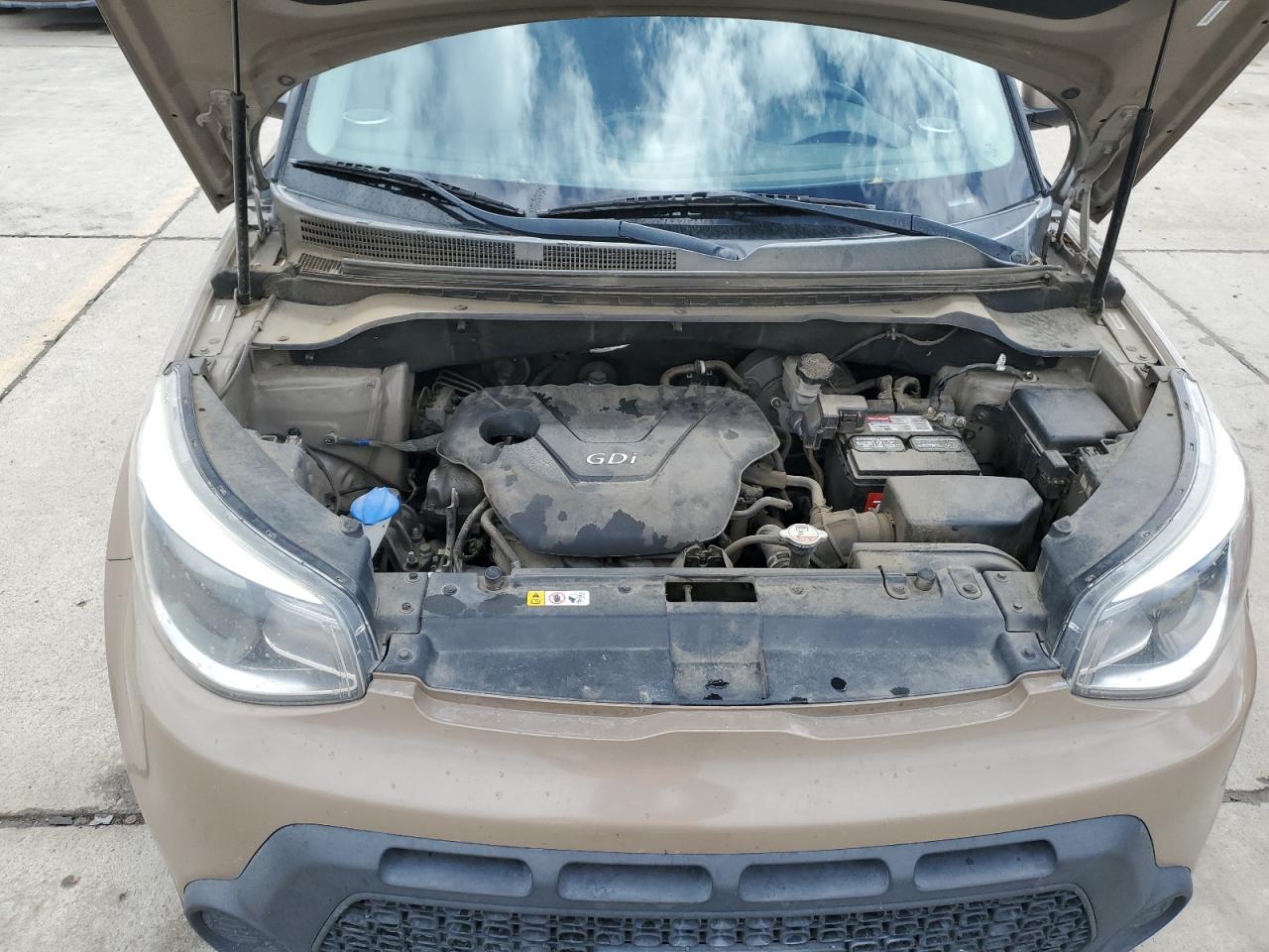2015 KIA Soul VIN KNDJN2A23F7175182 Copart auction photo, rear end damage thumbnail 11