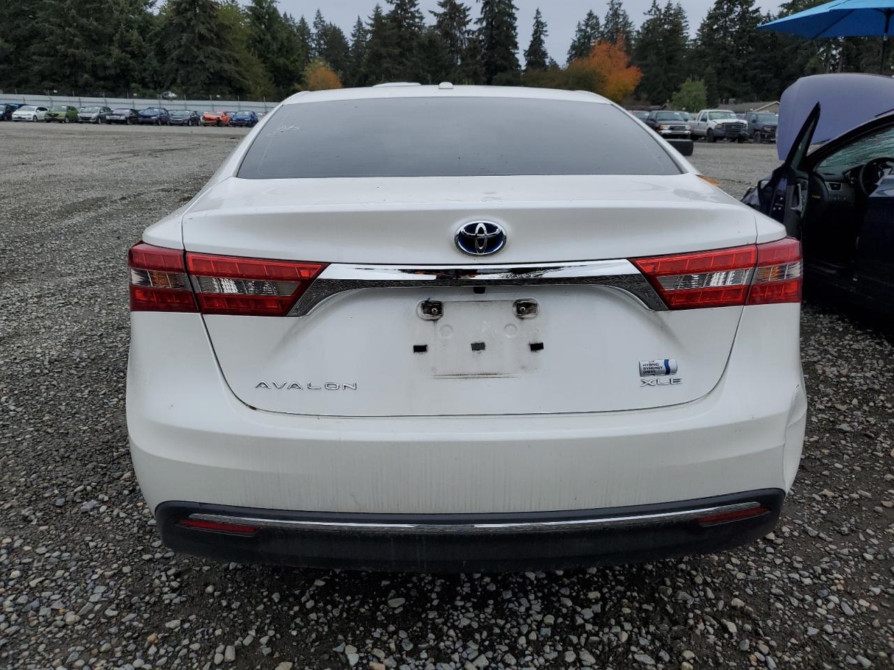 2018 Toyota Avalon VIN 4T1BD1EBXJU061438 Copart auction photo, front end damage thumbnail 6