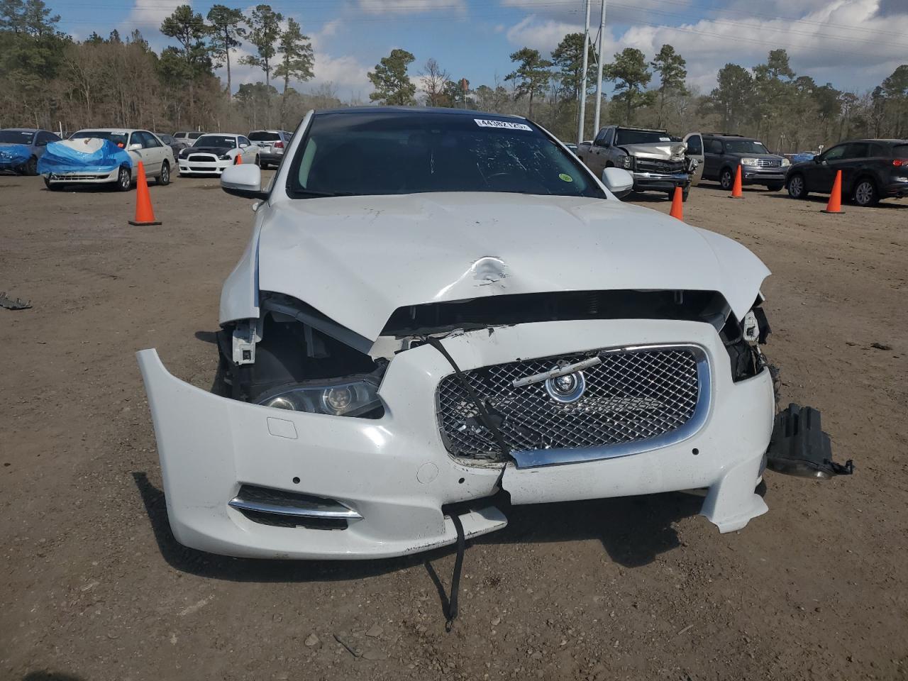 2013 Jaguar XJ VIN SAJWJ1CD1D8V51865 Copart auction photo, front end damage thumbnail 6