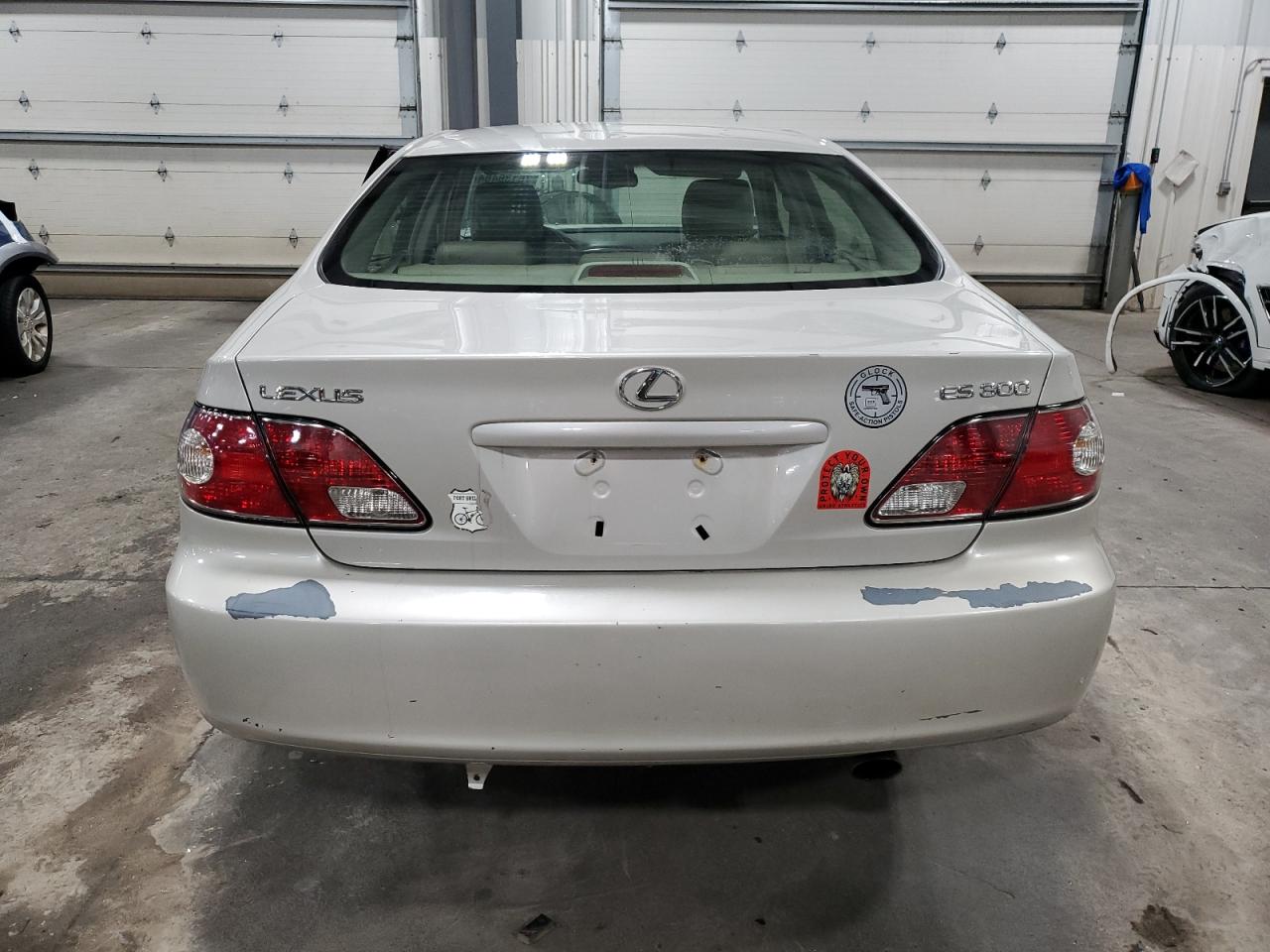 2003 Lexus ES VIN JTHBF30G030138081 Copart auction photo, front end / side damage thumbnail 6