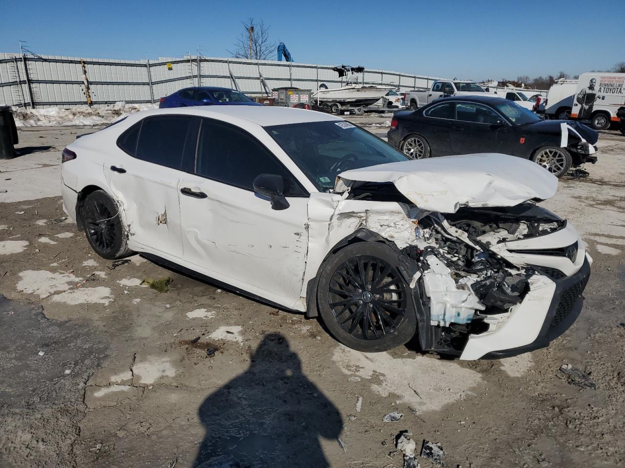 2019 Toyota Camry VIN 4T1B11HK3KU235551 Copart auction photo, front end / side damage thumbnail 4