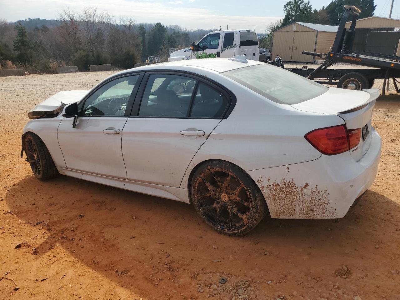 2014 BMW 3er VIN WBA3A5C56EF453569 Copart auction photo, front end damage thumbnail 2