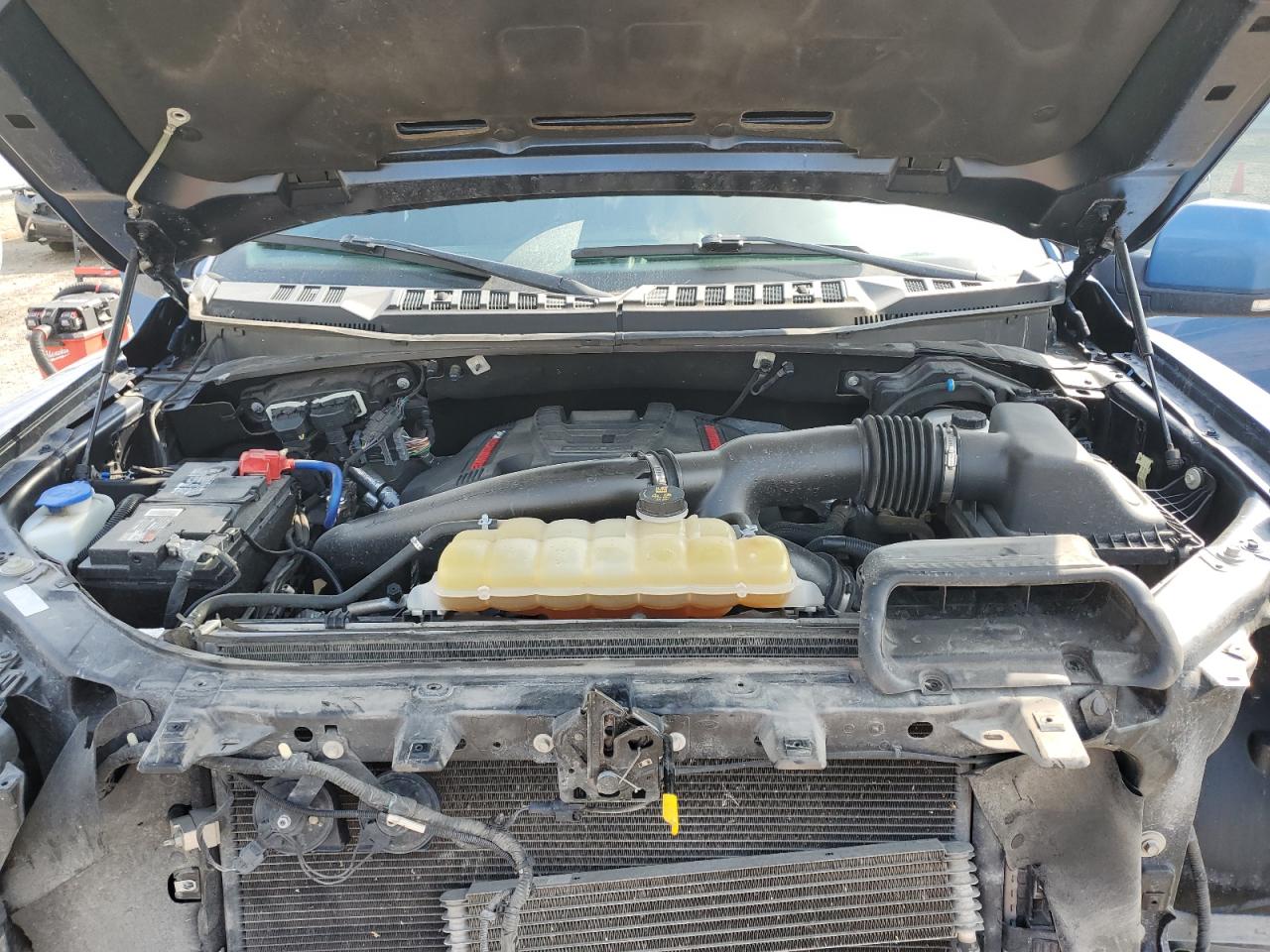 2019 Ford F-150 VIN 1FTFW1RG6KFC85494 Copart auction photo, front end / rear end damage thumbnail 11