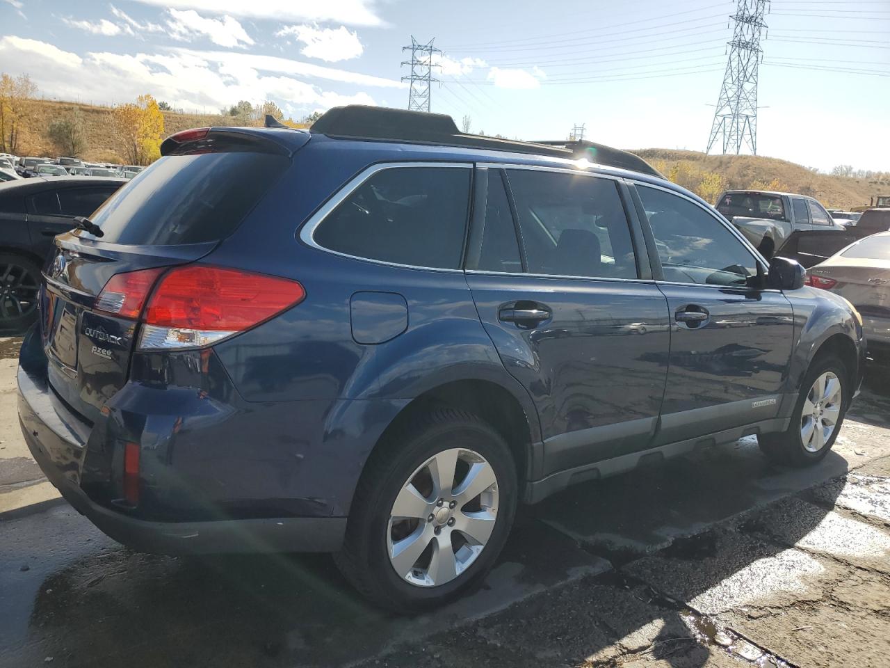 2011 Subaru Outback VIN 4S4BRBLC6B3333509 Copart auction photo, rear end / hail damage thumbnail 3