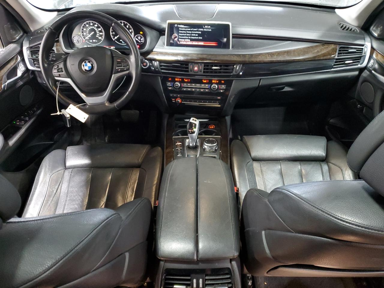 2016 BMW X5 VIN 5UXKT0C57G0S78197 Copart auction photo, vandalism / side damage thumbnail 8