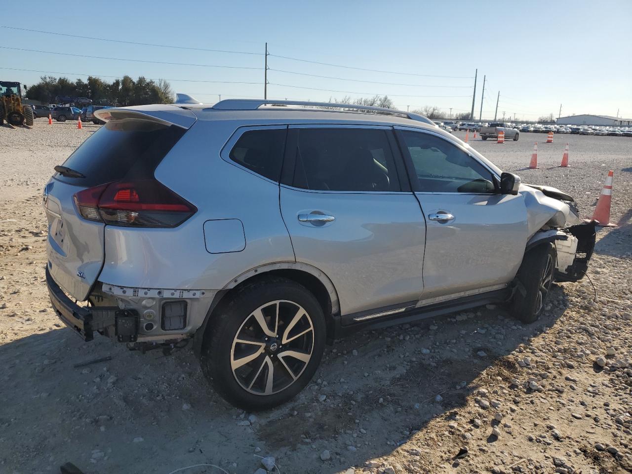 2020 Nissan Rogue VIN 5N1AT2MT2LC727635 Copart auction photo, all over damage thumbnail 3