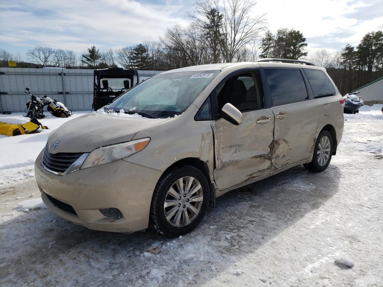 2013 Toyota Sienna VIN 5TDJK3DC9DS055862