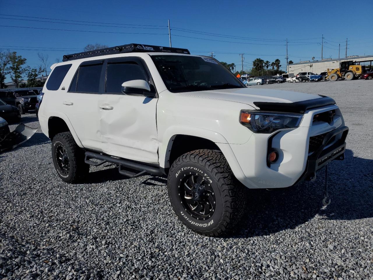 2019 Toyota 4Runner VIN JTEZU5JR7K5196882 Copart auction photo, side damage thumbnail 4