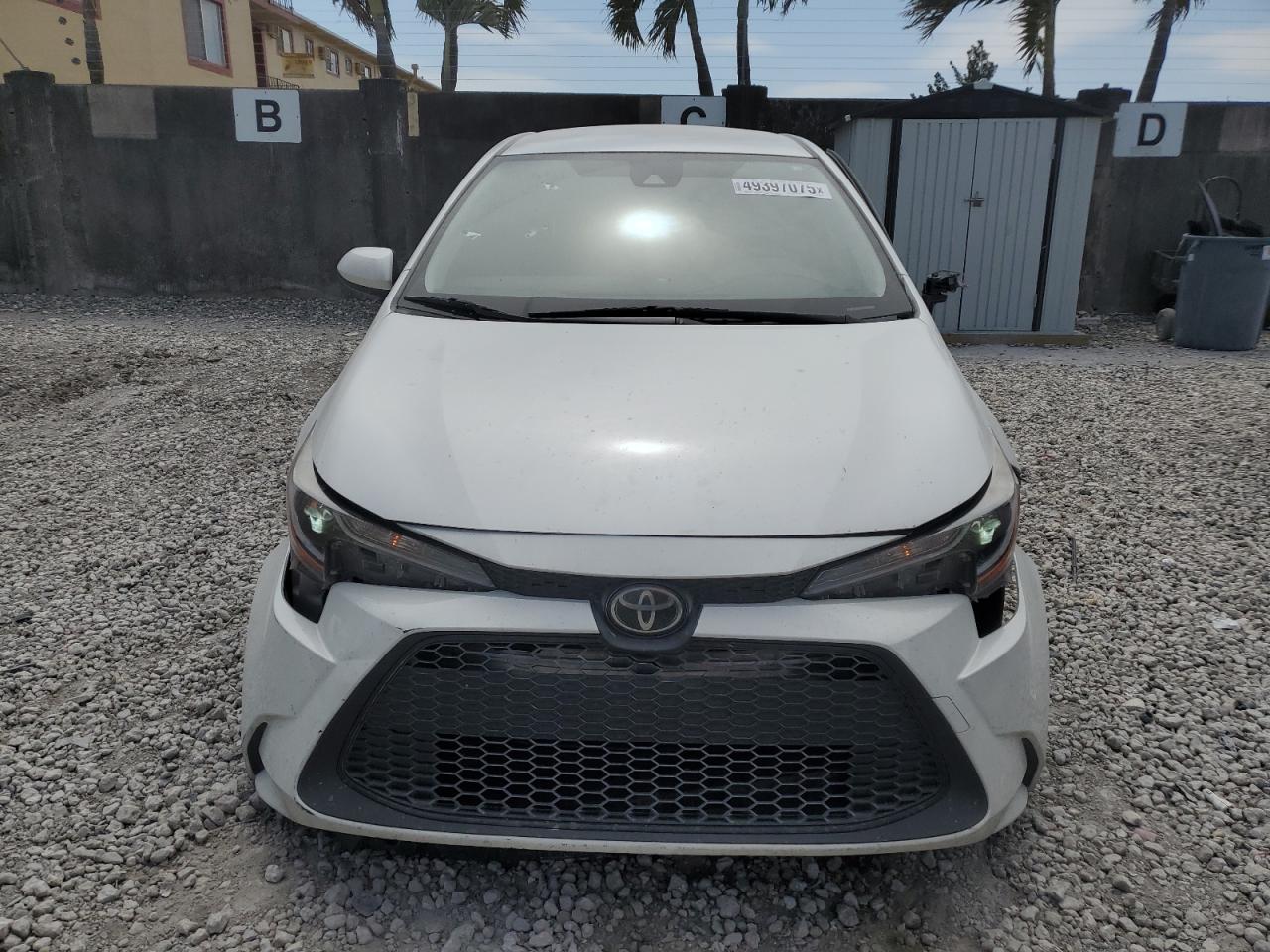 2020 Toyota Corolla VIN JTDEPRAE9LJ011643 Copart auction photo, front end / side damage thumbnail 5