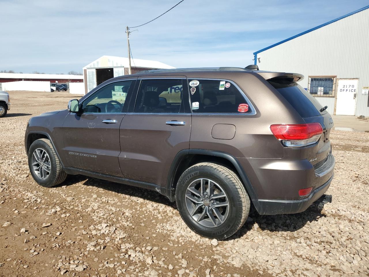 2017 Jeep Grand Cherokee VIN 1C4RJFBG2HC735056 Copart auction photo, front end damage thumbnail 2