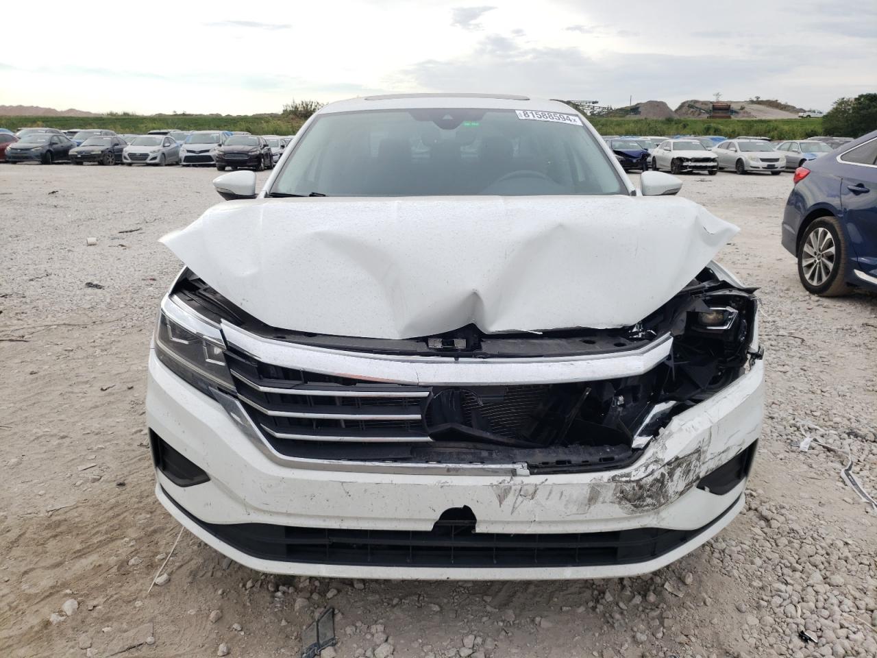 2021 Volkswagen Passat VIN 1VWSA7A31MC015454 Copart auction photo, front end / minor dent/scratches damage thumbnail 5