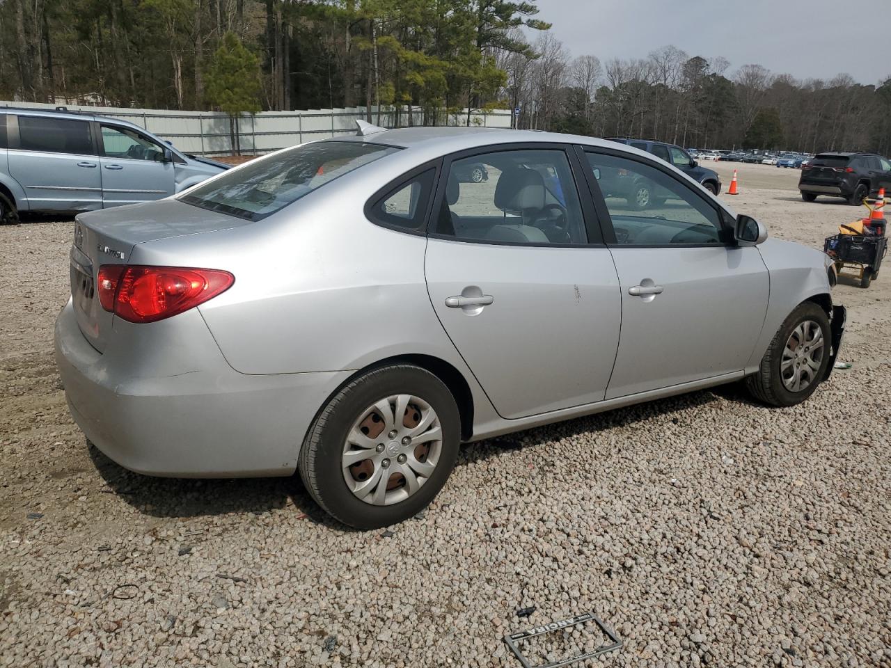 2010 Hyundai Elantra VIN KMHDU4AD8AU888002 Copart auction photo, front end / side damage thumbnail 3