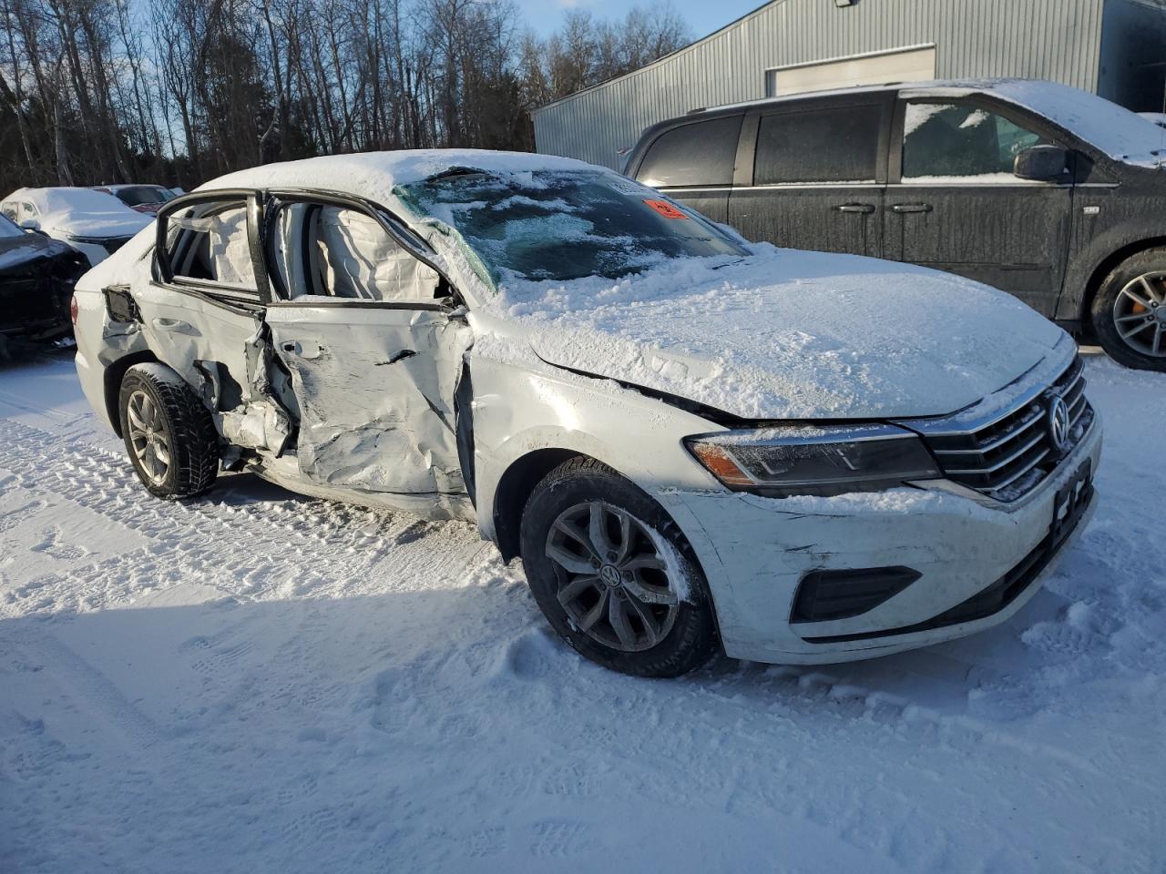 2020 Volkswagen Passat VIN 1VWAA7A34LC002725 Copart auction photo, frame damage / side damage thumbnail 4