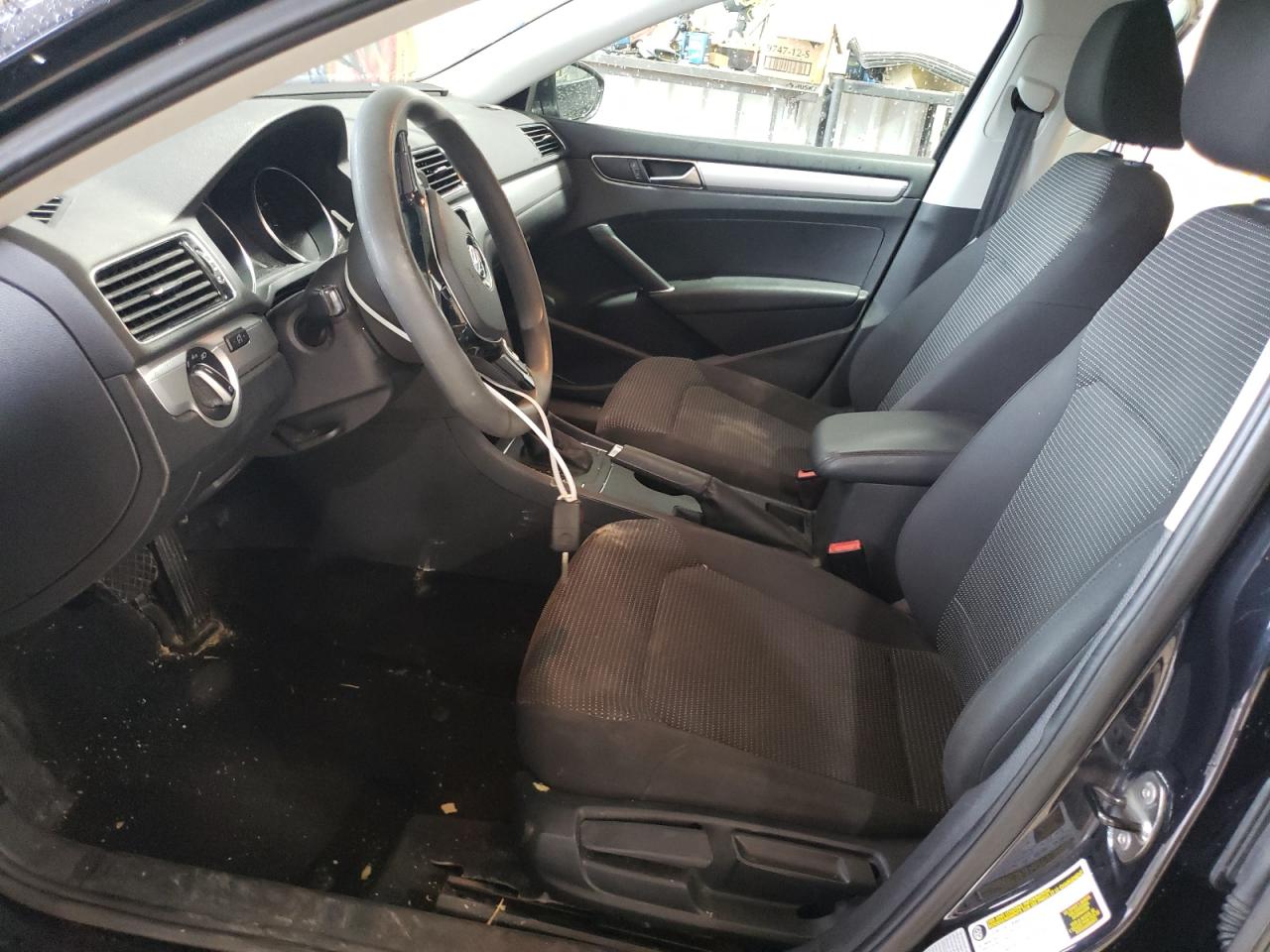 2017 Volkswagen Passat VIN 1VWAT7A39HC016167 Copart auction photo, front end / side damage thumbnail 7