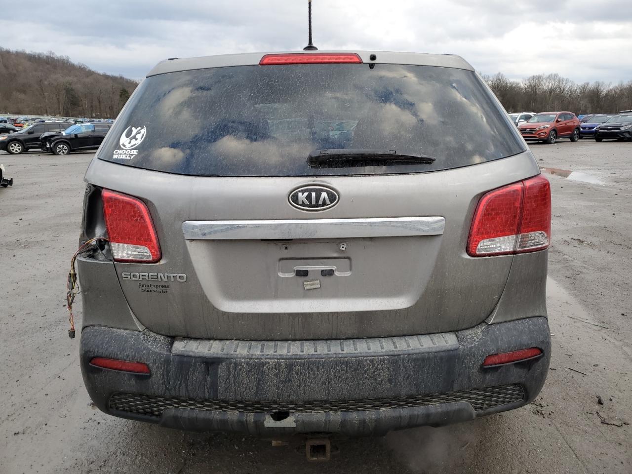 2012 KIA Sorento VIN 5XYKTDA68CG235268 Copart auction photo, all over damage thumbnail 6