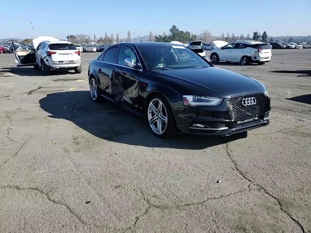 2015 Audi RS4 VIN WAUBGAFL8FA004955 Copart auction photo, side / minor dent/scratches damage thumbnail 11