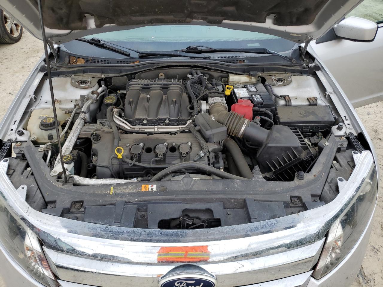 2011 Ford Fusion VIN 3FAHP0JG1BR188546 Copart auction photo, all over / minor dent/scratches damage thumbnail 11