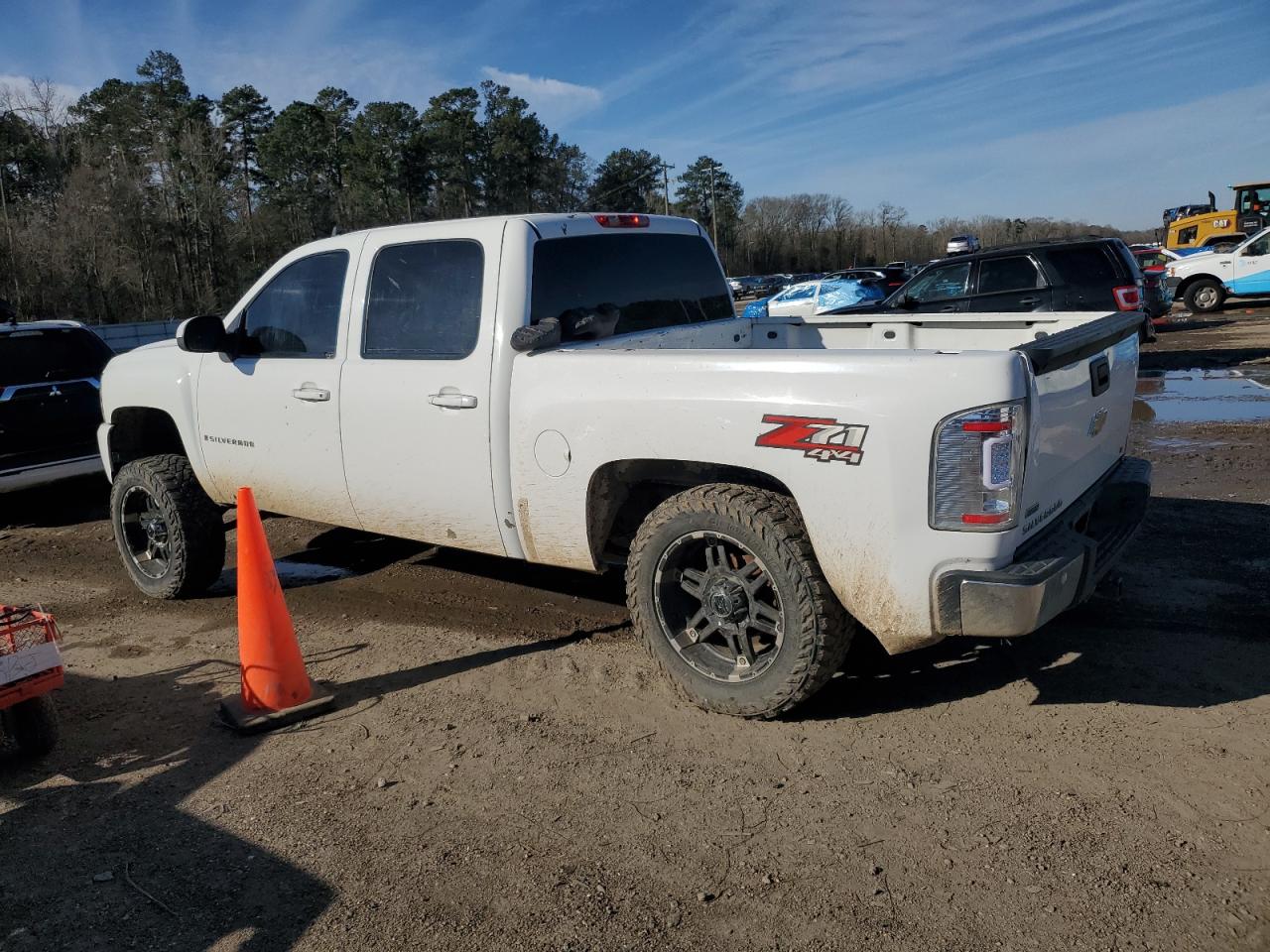 2009 Chevrolet Silverado VIN 3GCEK23329G215535 Copart auction photo, undercarriage damage thumbnail 2