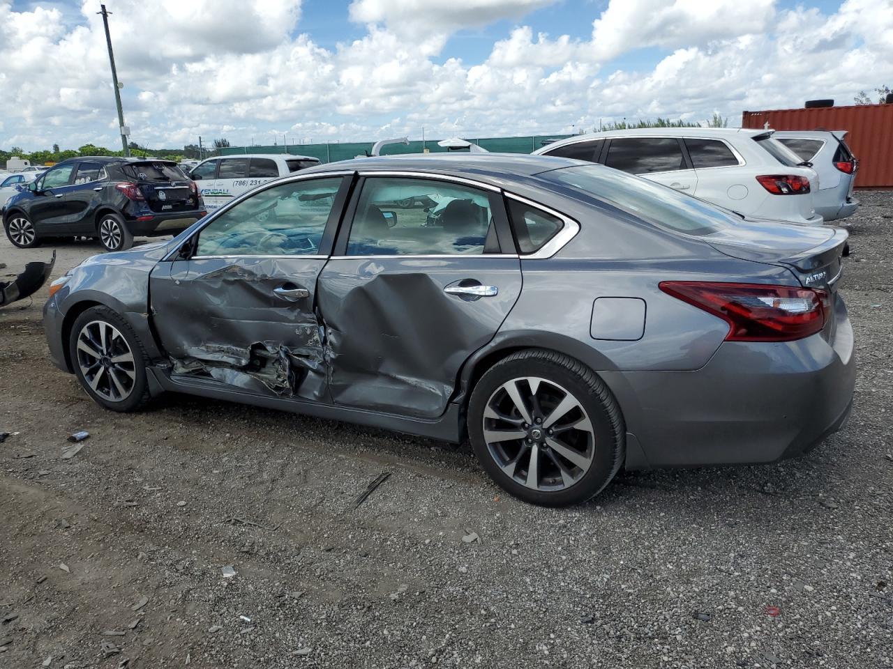 2017 Nissan Altima VIN 1N4AL3AP8HC495007 Copart auction photo, side damage thumbnail 2