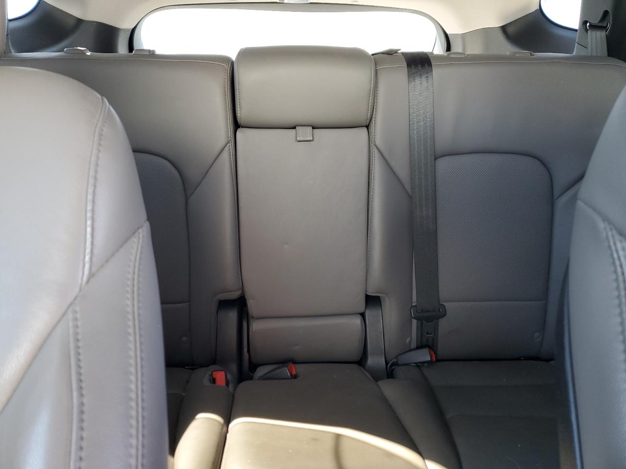 2018 Hyundai Santa Fe VIN 5NMZWDLA1JH055284 Copart auction photo, front end damage thumbnail 10