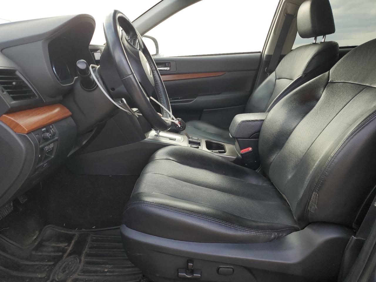2014 Subaru Outback VIN 4S4BRCLC3E3299586 Copart auction photo, front end / rear end damage thumbnail 7