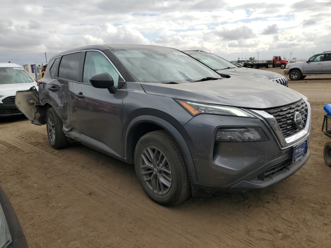 2021 Nissan Rogue VIN 5N1AT3AB3MC766933 Copart auction photo, all over damage thumbnail 4