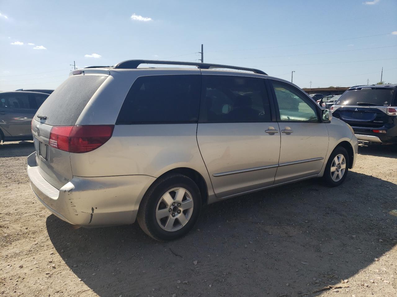 2004 Toyota Sienna VIN 5TDZA22C44S115453 Copart auction photo, mechanical damage thumbnail 3