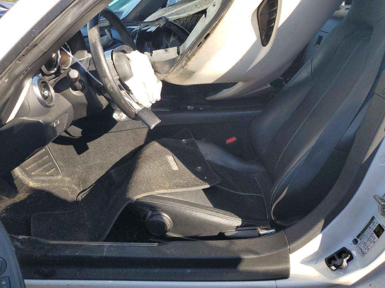2021 Mazda MX-5 VIN JM1NDAM75M0458176 Copart auction photo, front end / undercarriage damage thumbnail 7