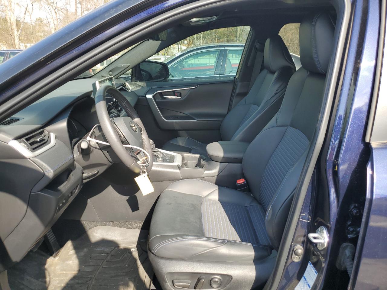 2021 Toyota RAV 4 VIN 4T3E6RFV4MU064023 Copart auction photo, all over damage thumbnail 7