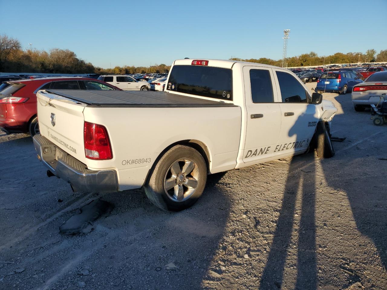 2018 RAM 1500 VIN 1C6RR6FT4JS161398 Copart auction photo, front end / minor dent/scratches damage thumbnail 3