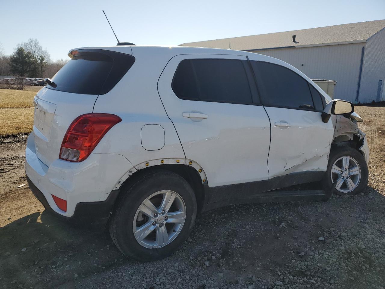 2021 Chevrolet Trax VIN KL7CJNSB6MB349841 Copart auction photo, front end / side damage thumbnail 3
