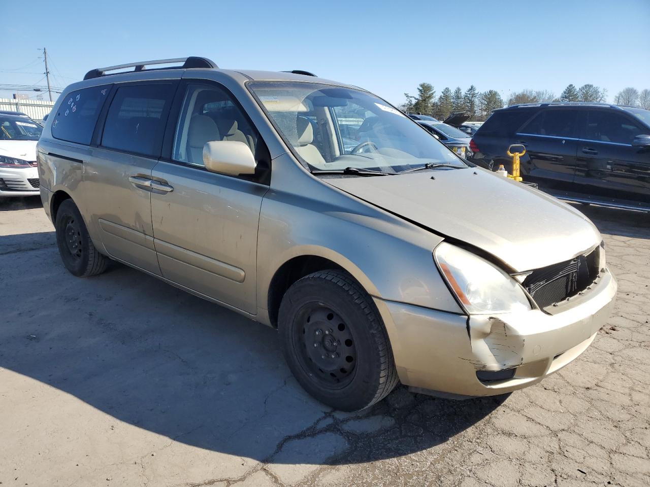 2009 KIA Sedona VIN KNDMB233296271844 Copart auction photo, front end / side damage thumbnail 4