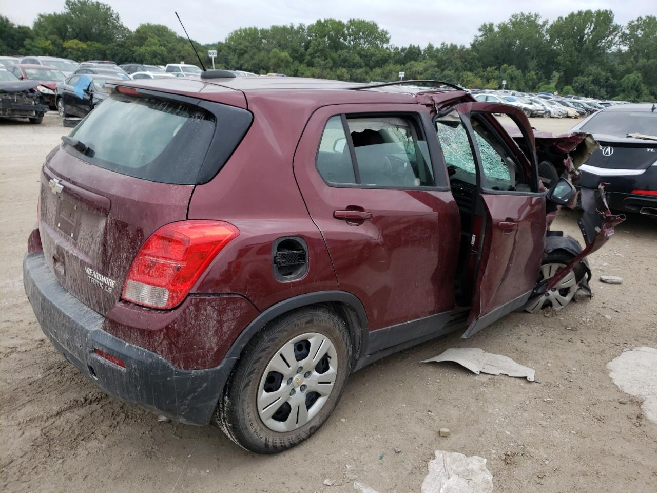 2016 Chevrolet Trax VIN 3GNCJKSB1GL125162 Copart auction photo, all over damage thumbnail 4