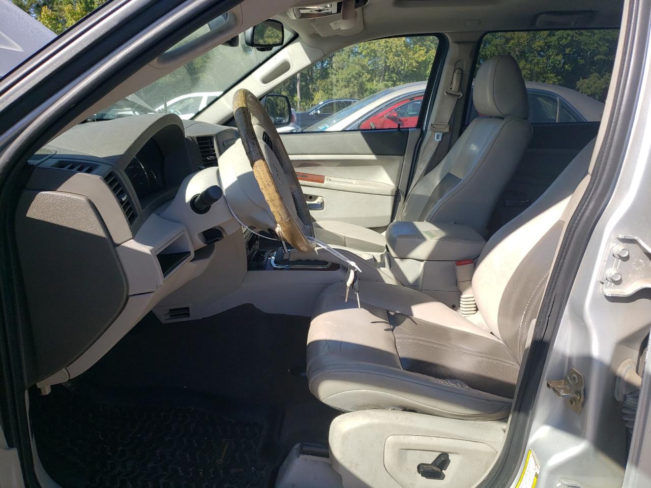 2007 Jeep Grand Cherokee VIN 1J8HR58257C523544 Copart auction photo, front end damage thumbnail 7