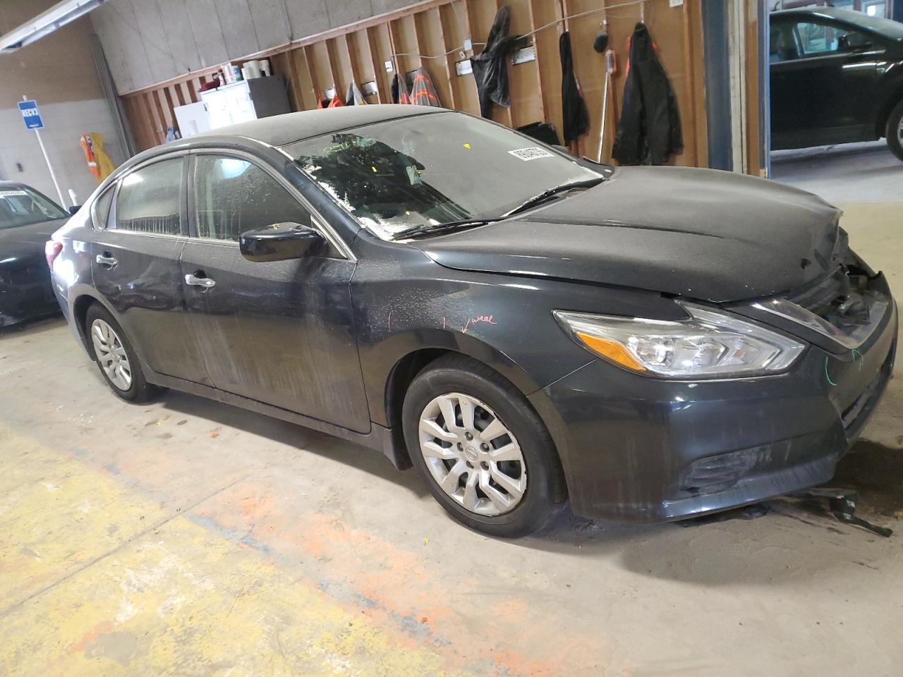 2016 Nissan Altima VIN 1N4AL3AP0GN378511 Copart auction photo, front end / minor dent/scratches damage thumbnail 4