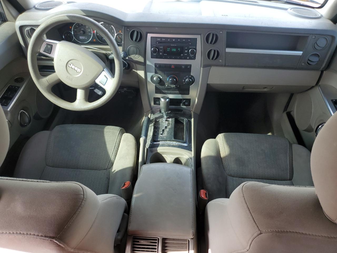 2009 Jeep Commander VIN 1J8HH48K29C514896 Copart auction photo, front end / minor dent/scratches damage thumbnail 8