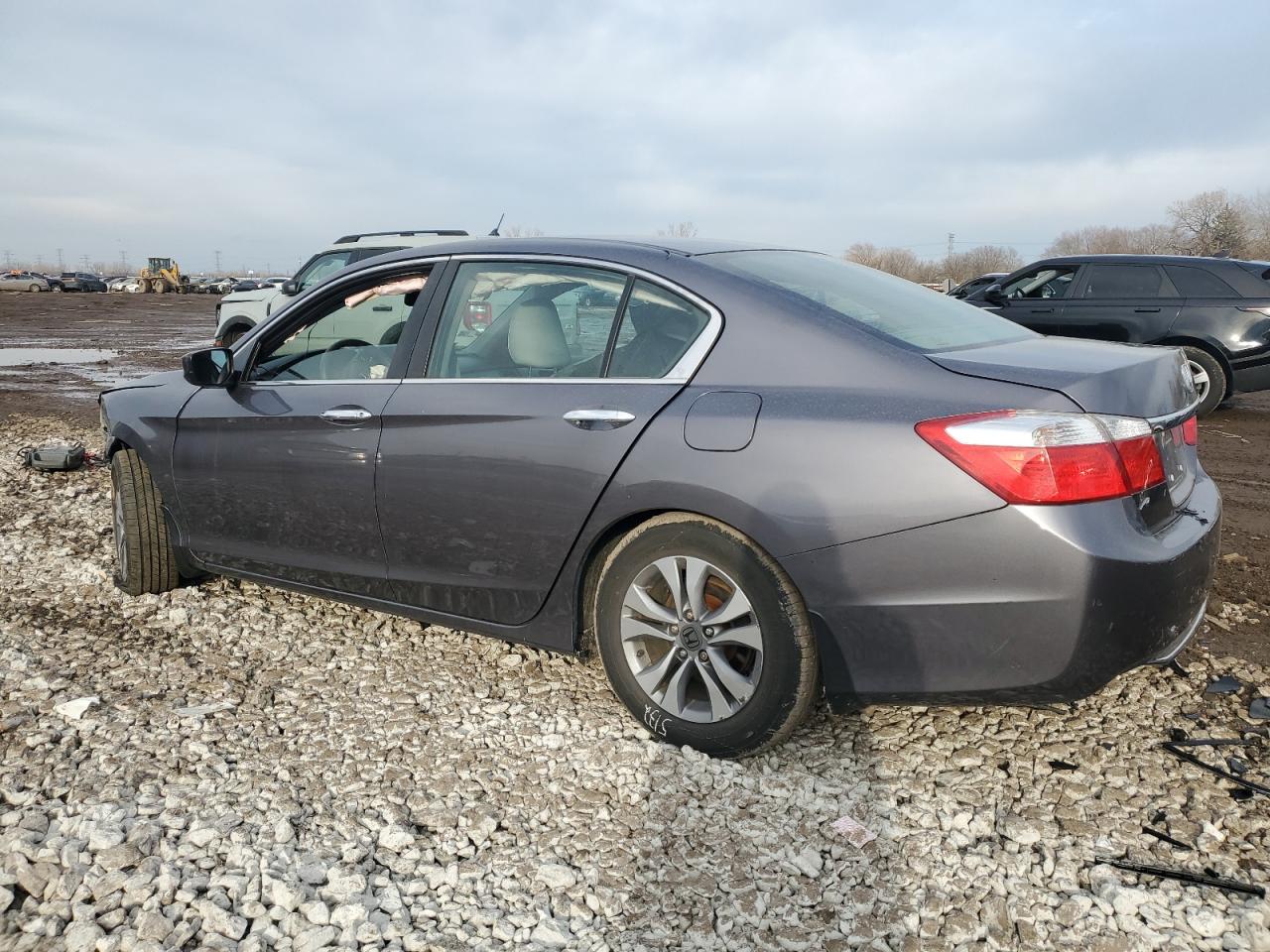 2015 Honda Accord VIN 1HGCR2F3XFA050635 Copart auction photo, front end damage thumbnail 2