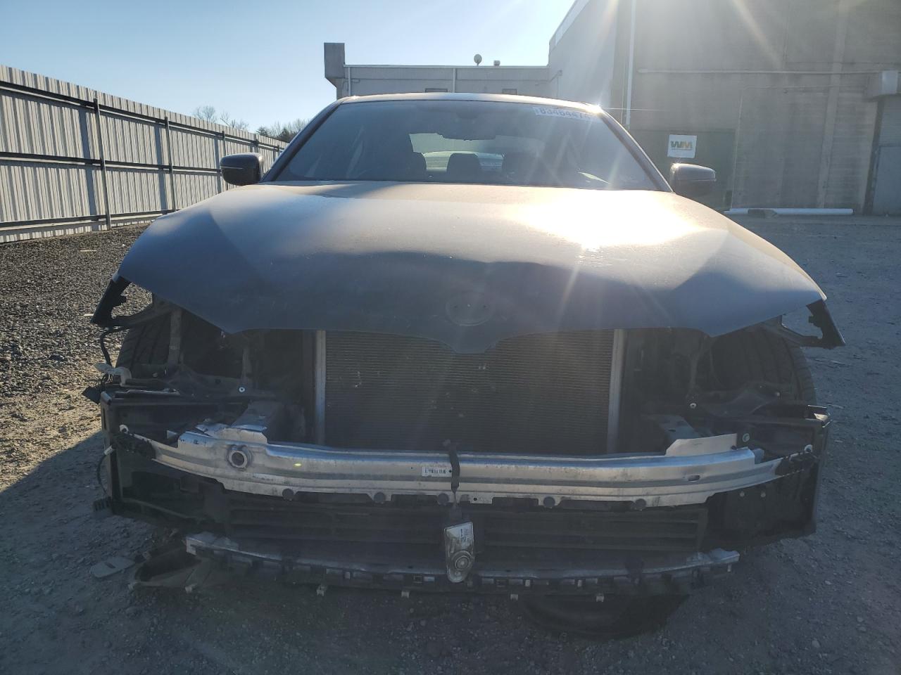 2018 BMW 5er VIN WBAJB1C51JB084036 Copart auction photo, front end / minor dent/scratches damage thumbnail 5