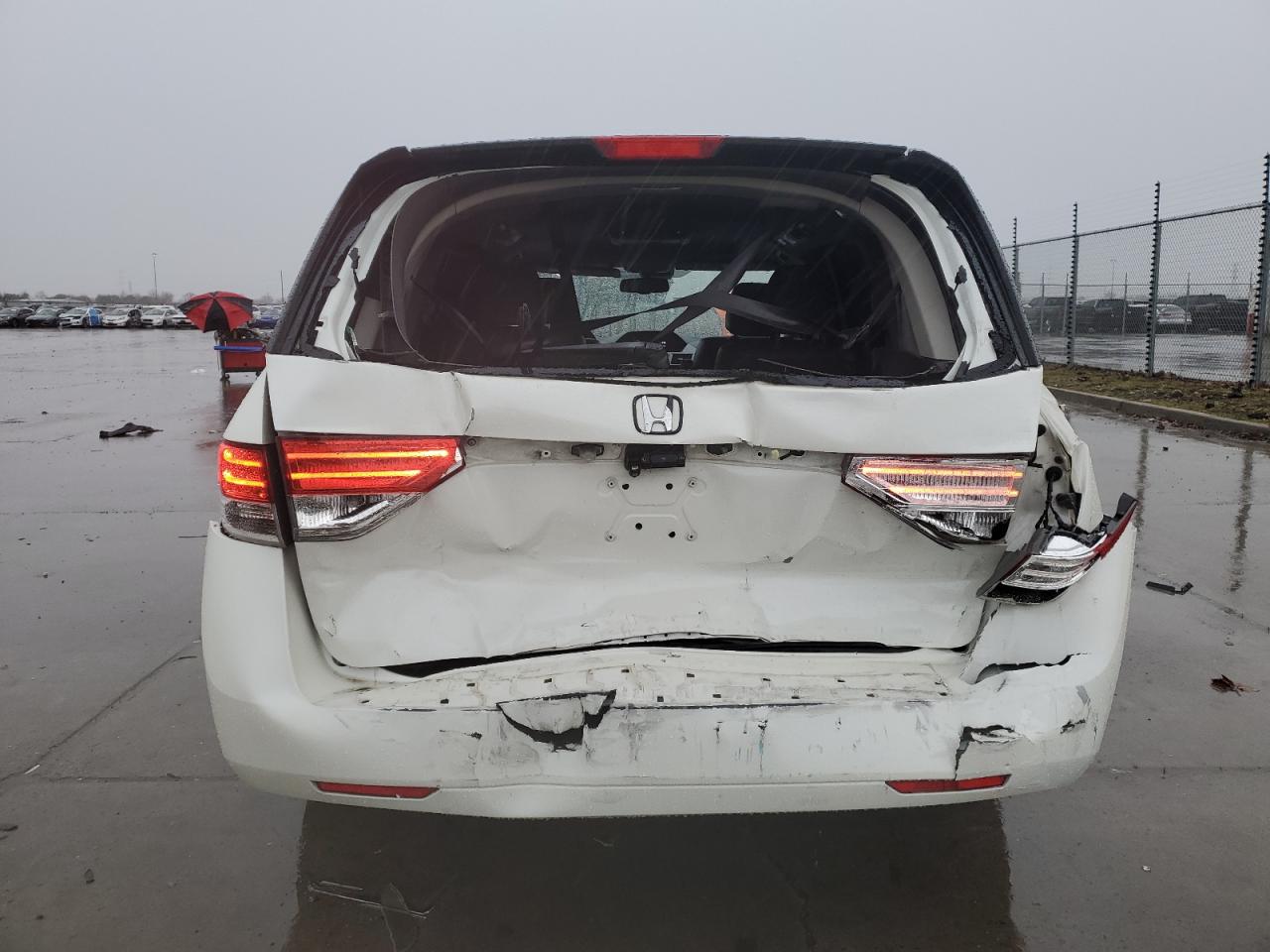 2015 Honda Odyssey VIN 5FNRL5H61FB069472 Copart auction photo, rear end damage thumbnail 6
