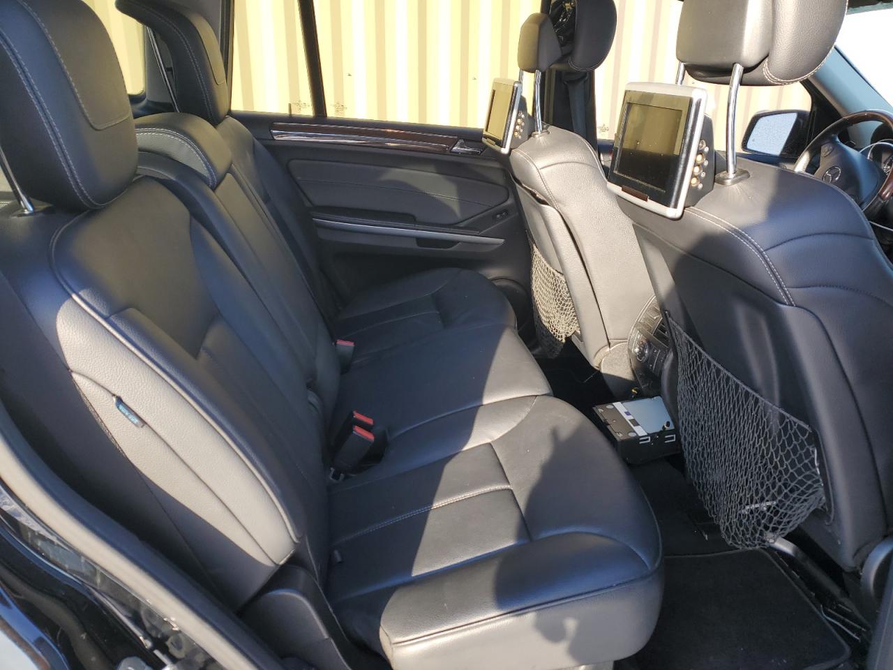 2011 Mercedes-Benz GL-klasse VIN 4JGBF7BE3BA714139 Copart auction photo, front end damage thumbnail 11