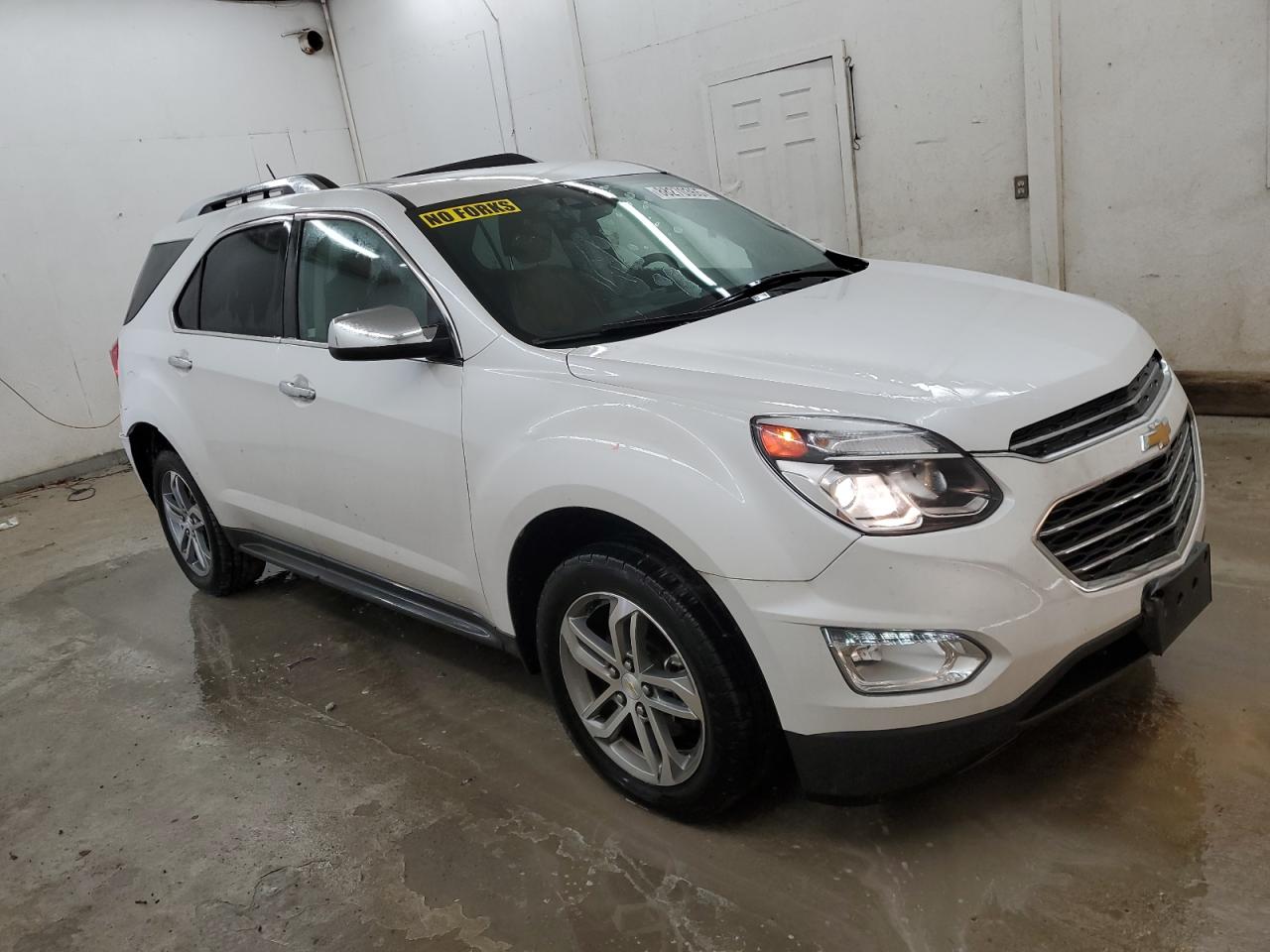 2017 Chevrolet Equinox VIN 2GNALDEK9H1515440 Copart auction photo, rear end damage thumbnail 4
