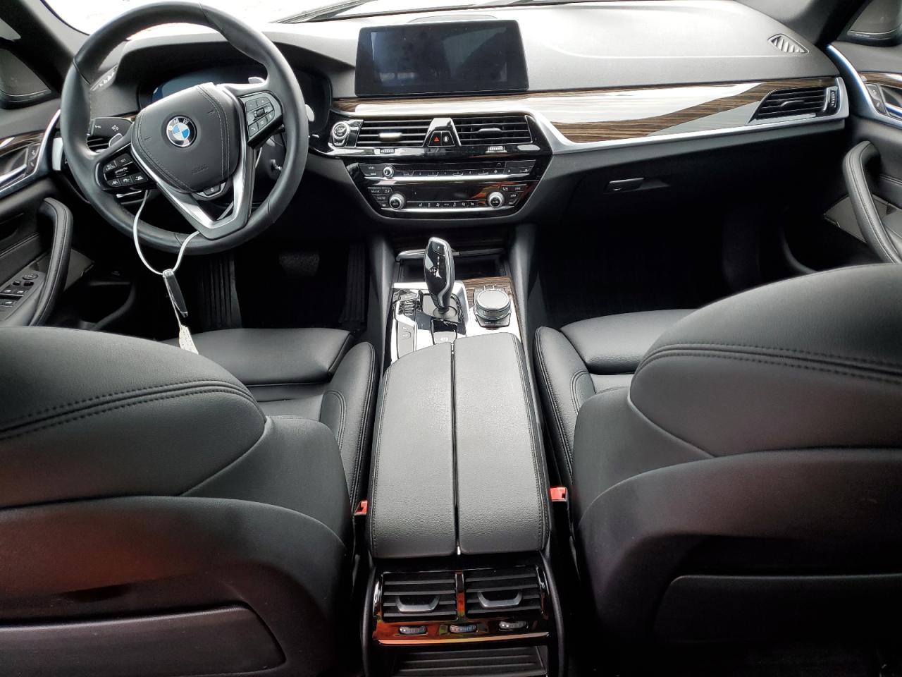 2020 BMW 5er VIN WBAJR7C03LWW73068 Copart auction photo, side / undercarriage damage thumbnail 8