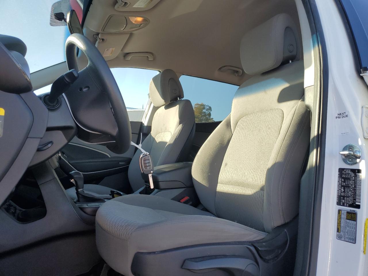 2018 Hyundai Santa Fe VIN 5XYZT3LB1JG568847 Copart auction photo, front end / side damage thumbnail 7