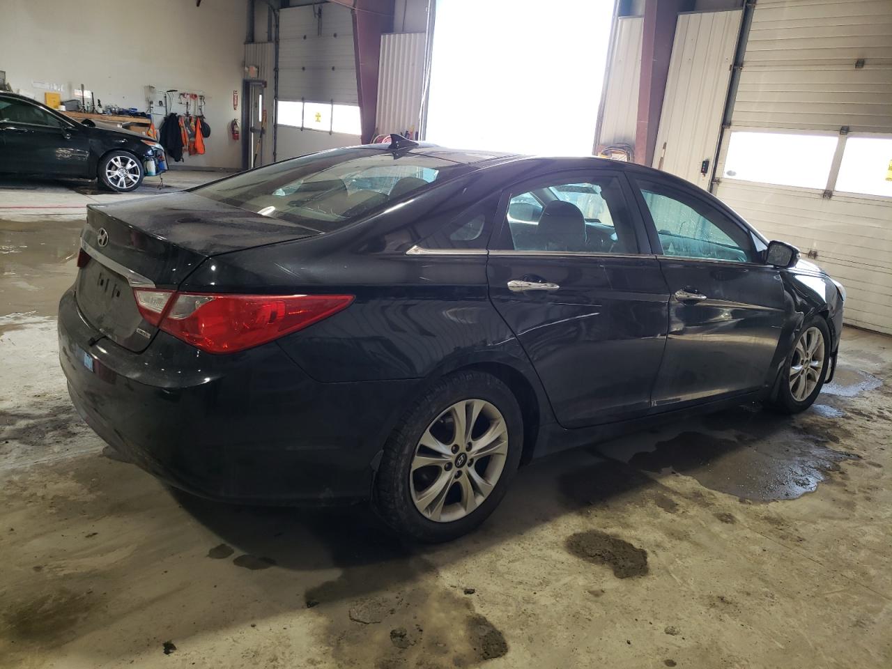 2013 Hyundai Sonata VIN 5NPEC4ACXDH615628 Copart auction photo, side / front end damage thumbnail 3