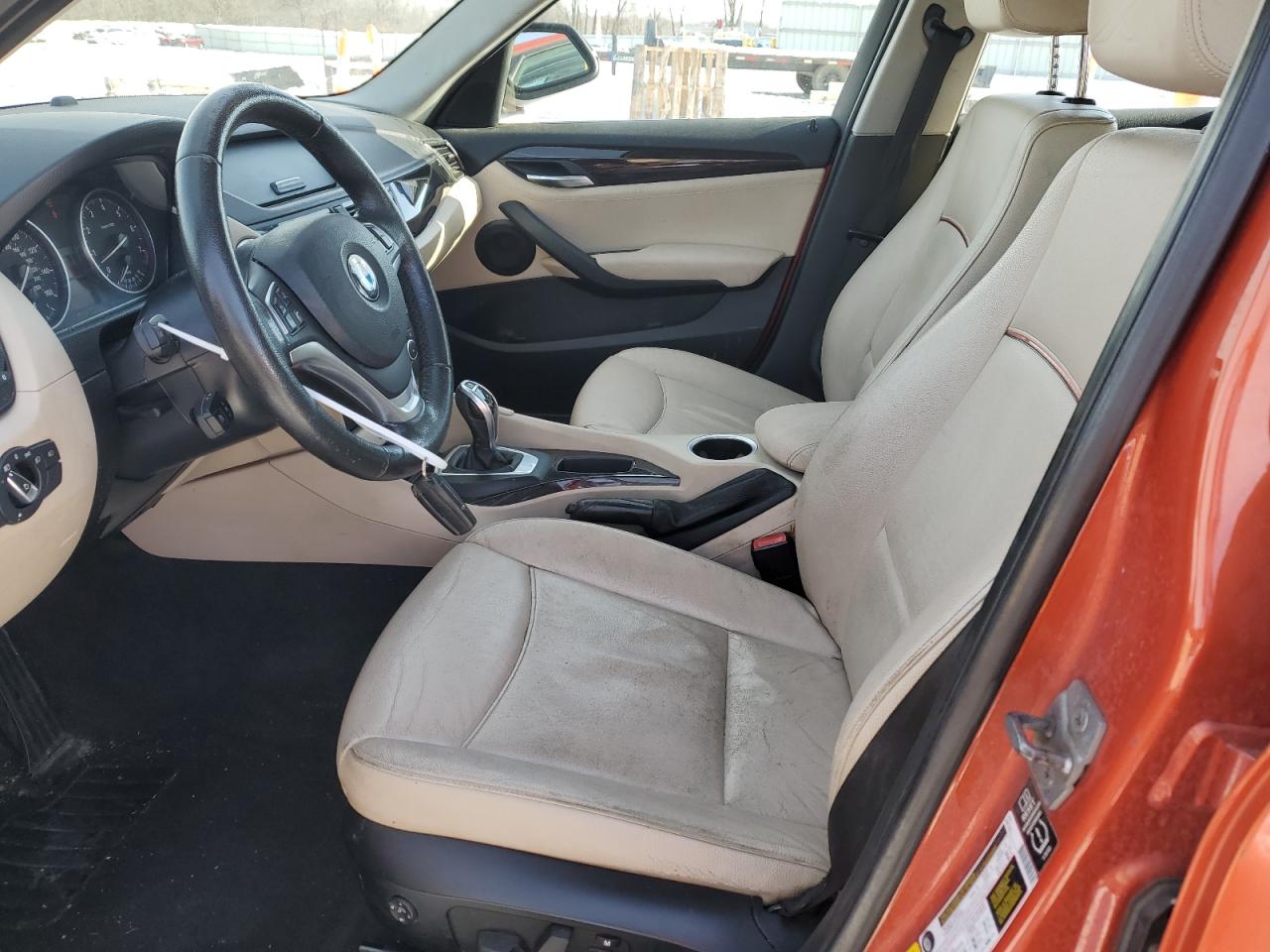2014 BMW X1 VIN WBAVL1C58EVY22188 Copart auction photo, minor dent/scratches damage thumbnail 7