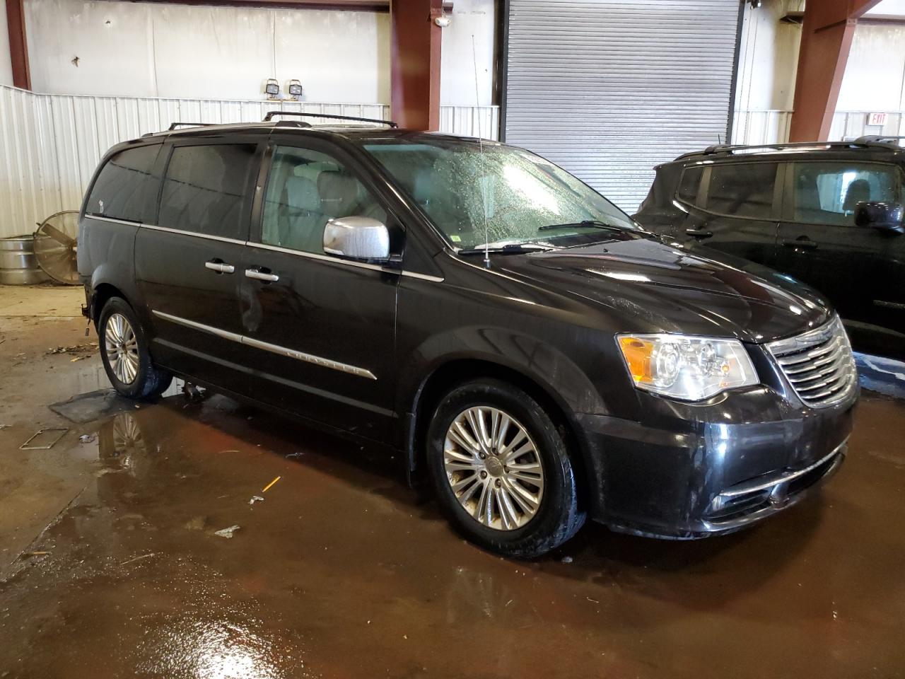 2014 Chrysler Town & Country VIN 2C4RC1GG2ER453542 Copart auction photo, rear end damage thumbnail 4