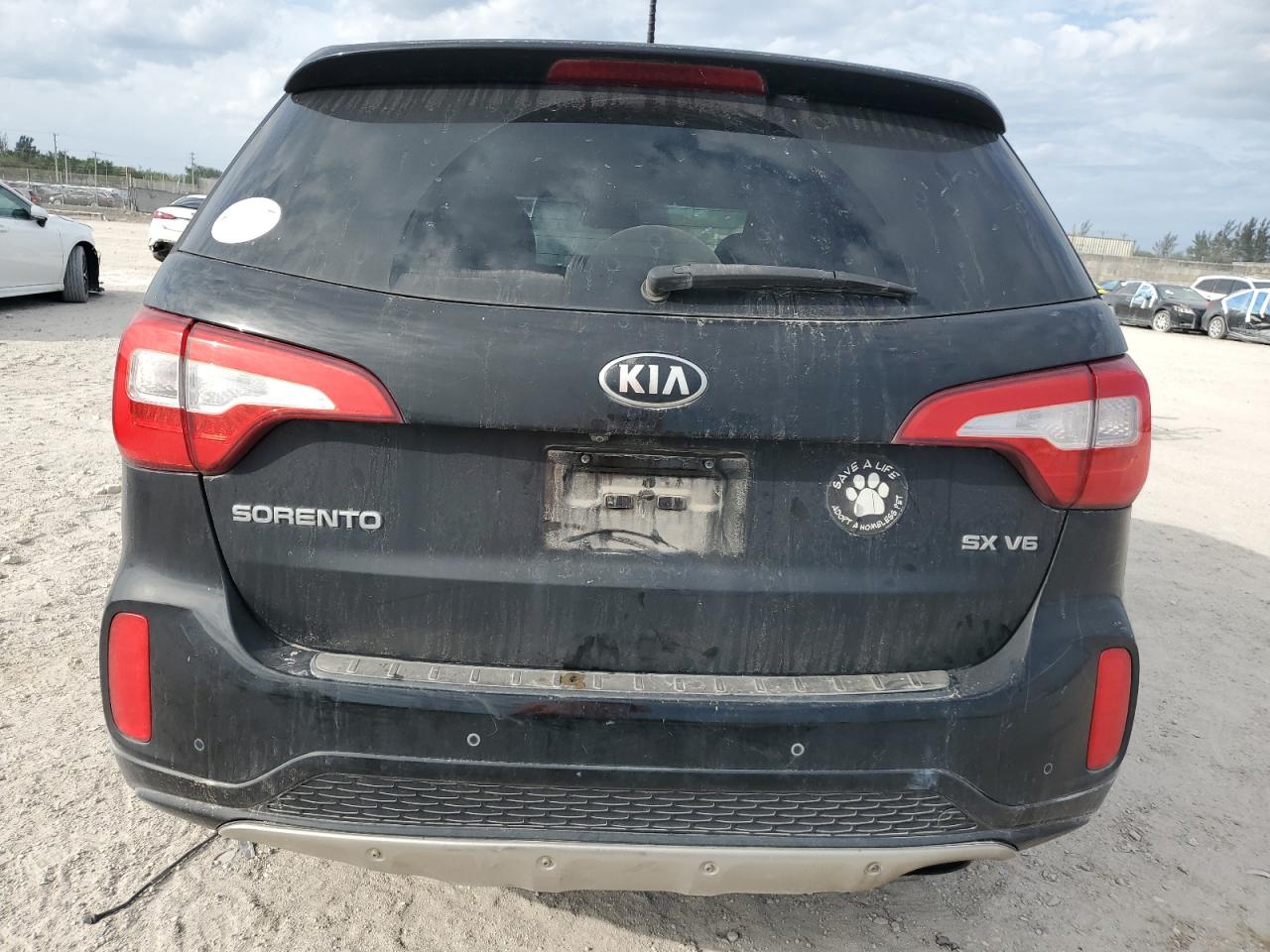 2015 KIA Sorento VIN 5XYKW4A7XFG647597 Copart auction photo, front end / mechanical damage thumbnail 6