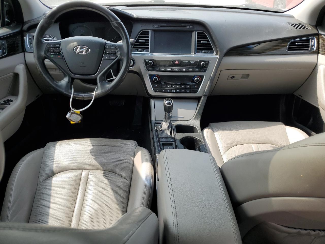 2016 Hyundai Sonata VIN KMHE34L17GA016723 Copart auction photo, rear end damage thumbnail 8